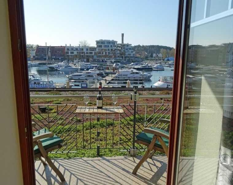 Ferienwohnung "An Der Waterkant" Objekt Id 12050-0 Waren  Exteriör bild